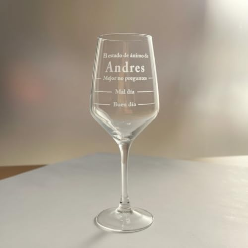 regalo grabado Copa de Vino Personalizada Cristal 580cc Estilo Diamante | Copa de vino diamante de 580cc con diseños preestablecidos o grabado láser de texto, dibujo y opción a cara B.