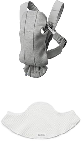 Bundle of BabyBjörn Babytrage Mini, 3D-Jersey, Hellgrau + Lätzchen für Babytrage, 2er-pack, Weiß