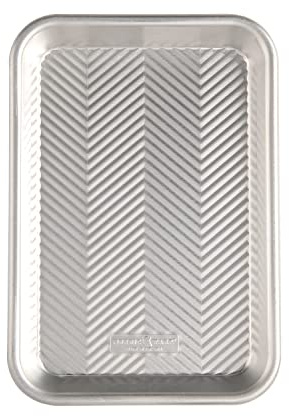 Nordic Ware 47470 Prism Aluminium Eighth Sheet, Silver