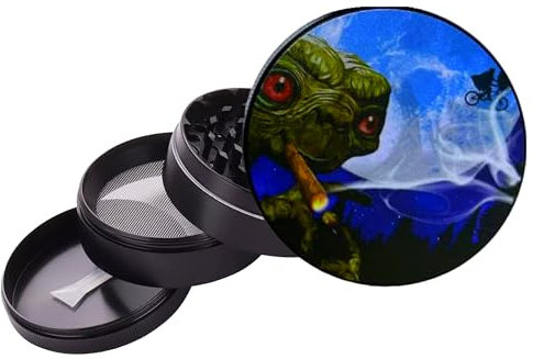Alien Metal Grinder - Four Piece Grinder with Magnetic Top, Shark Teeth & Pollen Catcher - for Tobacco, Dry Herbs & Spices (60mm)