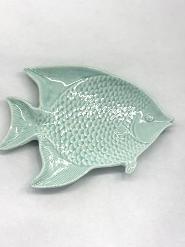 Piatto Decorativo a Forma di Pesce in Ceramica, Verde Acqua, Stile Costiero