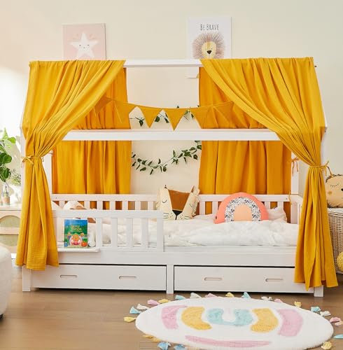 ALAVYA HOME® Hausbett 90x200 I KOMPLETT Set mit Musselin DEKO und Vorhang I Kinderbett 90x200 cm mit Schubladen inkl. Matratze I GOTS Zertifiziert I Massivholzbett mit Rausfallschutz und Lattenrost