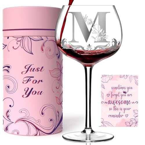 Personalisierte Weingläser für Frauen – mit Gravur, originelles Geschenk zum Geburtstag oder Weihnachten für Mama, Ehefrau, Schwester, Tochter oder Freundin (Buchstabe M)