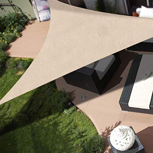 BAKAJI Vela Telo Parasole Tenda Triangolare Ombreggiante in Tessuto Resistente Protezione UV 90% per Ombra Giardino Terrazzo con Aggancio Connettori a D Colore Beige Corda Inclusa (4 x 4 Metri)