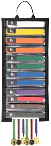 SUMNACON Staubdicht Kampfsport Gürtelhalter für 12 Gürtel Felt Taekwondo-Gürtelständer Wandmontage Gürtel Display für Medail Judogürtel Karategürtel Ninjitsu-Gürtel als Personalisierbare Geschenk