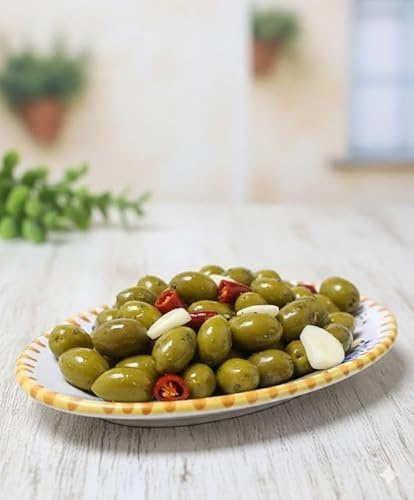 Olive verdi 3 kg. siciliane Artigianali (Schiacciate) Olio Extra Vergine di Oliva, Aglio, Origano e Peperoncino – Antipasto Siciliano Artigianale per Pane, Pizza, Insalate e Buffet
