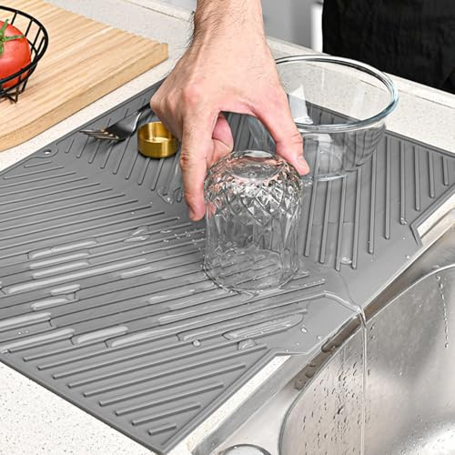 Silicone Dish Drying Mat,42.5×31.5cm Heat Resistant Folding Draining Board Mat for Kitchen, Non-Slip V-Pattern Sink Dish Drying Mats,Quick Drainage, Silicone Draining Mat for Countertops,Pots and Pan