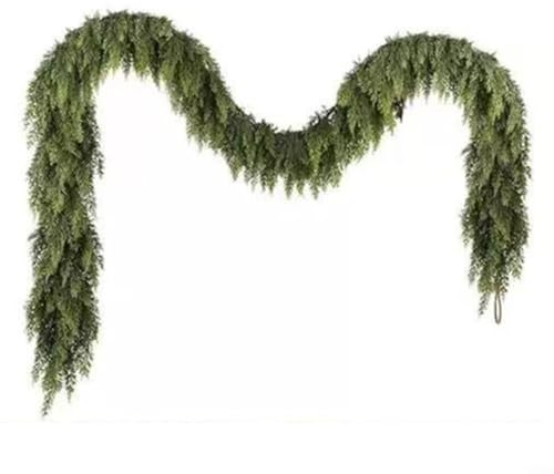 Puupaa Ghirlanda natalizia in cedro artificiale con aghi di pino realistici e foglie di agrifoglio, decorazione festiva da appendere alla porta o alla parete, per interni ed esterni, decorazione per