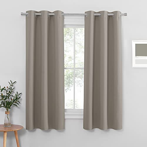 PONY DANCE Blackout Vorhang Thermo Wärmeisolierend Verdunkelungsvorhang | 2er Set, H158 x B106 cm, Gardinen Blickdicht, Hitzeschutz, Sichtschutz, UV-Schutz, Kurz, Ösen, für Wohnzimmer, Sandfarben