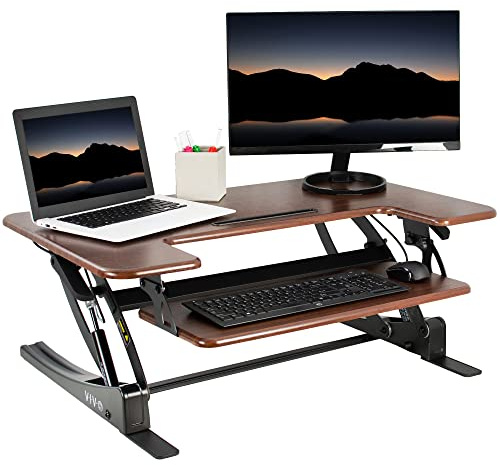 VIVO Convertitore da tavolo regolabile in altezza da 91,4 cm, da sedersi al supporto da tavolo a doppio monitor per postazione di lavoro, in legno scuro, DESK-V000VD
