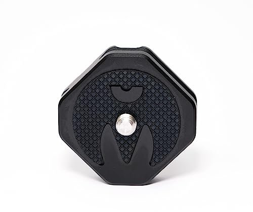 3 Legged Thing QR-Octa – 38x38mm Arca-Swiss Compatible Quick Release Plate in Darkness (Matte Black) – Camera Mounting Plate with Strap Cutouts and Security Screws