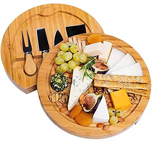 FXNFXLA Käsebrett Und Messer-Set, Schiebeschublade, Drehbare Platte, Bambus Rundes Charcuterie-Brett Mit Personalisierten Tabletts Und 4 Messern, Perfektes Hochzeits- Und Einweihungsgeschenk
