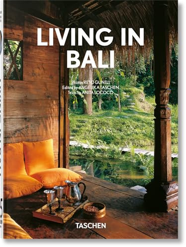 Living in Bali: 45th Ed. (45th Edition)