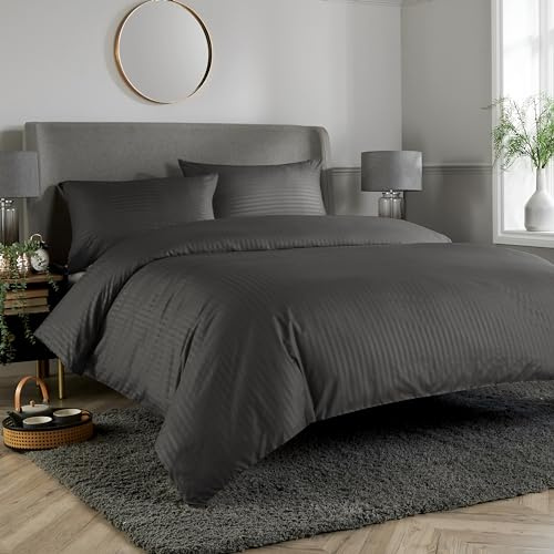 Olivia Rocco Mayfair Stripe Duvet Cover Set Easy Care Satin Stripes Comforter Reversible Bedding Quilt Covers With Pillowcases, King Grey