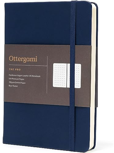 Ottergami Bullet Journal Notizbuch gepunktet - Hochwertiges, dickes Papier mit 150 g/m² und 144 Seiten - The Pro Notizbuch A5 dotted Bulletjournal mit Punktraster - Veganer Ledereinband