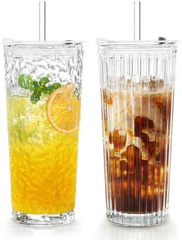 Puraville 2 Pack 550ml 18oz Glass Cups with Lids and Straws, Vintage Ribbed Striped Glacier Thickened Glassware for Whiskey Cocktail Beer, Mason Jar Drinking Glasses Tumbler Iced Coffee Cup, Clear