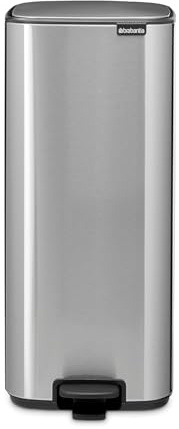 Brabantia Bo Pedal Cubo de basura 30L (plateado mate), papelera cocina con diseño compacto y sistema de apertura con pedal, cubo basura reciclaje con cubo extraíble, incluye bolsas PerfectFit