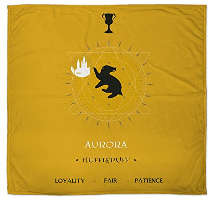 LolaPix Kuscheldecke für Mädchen. Geschenk für Neugeborene Babys. Personalisierte Babydecke mit Namen. Vliesstoff. Verschiedene Ausführungen. Hufflepuff