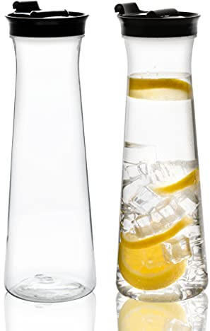 Jarras de agua de plástico transparente con tapa abatible, tapas negras de 34 onzas, jarra de bebidas resistente para jugo o café helado, ideal para bar Mimosa, restaurantes y escuelas, paquete de 2