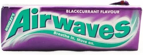 Wrigley's Airwaves - Goma de mascar de grosella negra (30 paquetes (caja completa)) ayuda a refrescar el aliento y limpiar los dientes