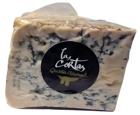 Cuña de queso azul de oveja afinado con miel artesano Las Cortas