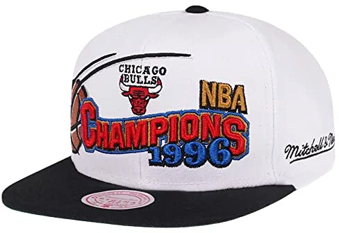 Mitchell & Ness Chicago Bulls 1996 NBA Champions Original Fit Snapback Cap Weiß, One Size