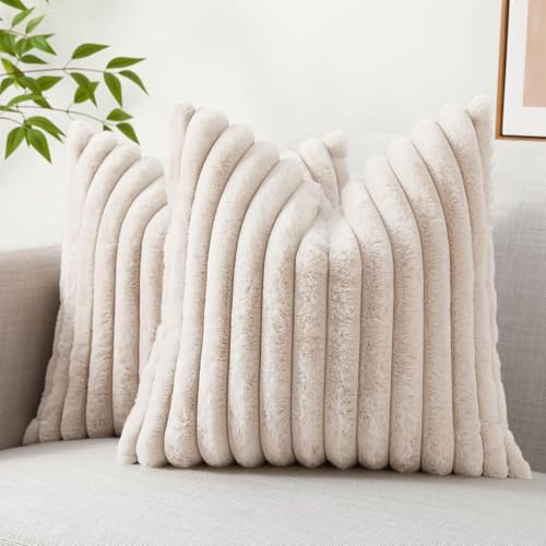decorUhome Kissenbezüge aus Kunstfell, 40 x 40 cm, 2 Stück, dekorativer weicher Plüsch, gestreift, neutraler Kissenbezug mit Samtrückseite für Sofa, Bett, Wohnzimmer, Heimdekoration, Beige