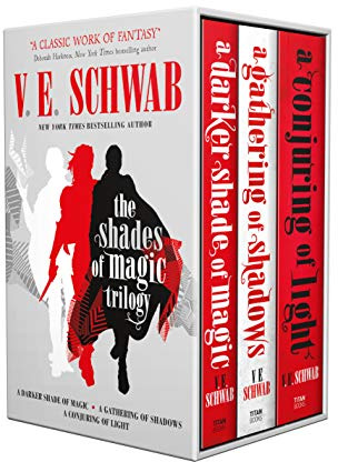 Shades of Magic Trilogy Slipcase: A darker Shade of Magic - A Gathering of Shadows - A Conjuring of Light
