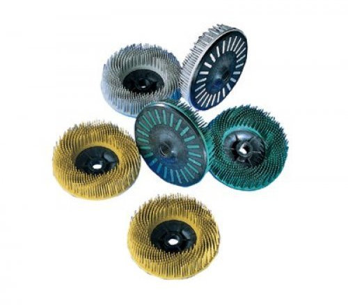 Scotch-Brite™ Bristle Disc, 4-1/2 X 5/8-11, 36 Grain, Oxyde d'aluminium, Compatible avec Meule à matrice, Touret meuler