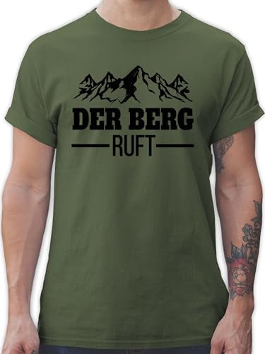 T-Shirt Herren - Skiurlaub Apres Ski - Der Berg Ruft I Wandern Geschenk Bergsteiger I Bergliebhaber - M - Army Grün - skishirt Shirt Skifahren Skifahrer Berge Shirts Wander Tshirt skioutfit Bergen