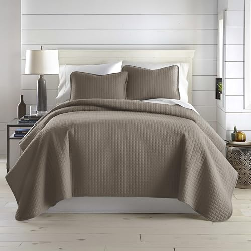 Southshore Fine Living, Inc. Oversized Quilt, King Size Bedding Set, Soft Microfiber, Easy Care Stain and Pet Hair Resistant Bedding, California/King Size Quilt Bedspread Set w/2 Shams, Dark Taupe