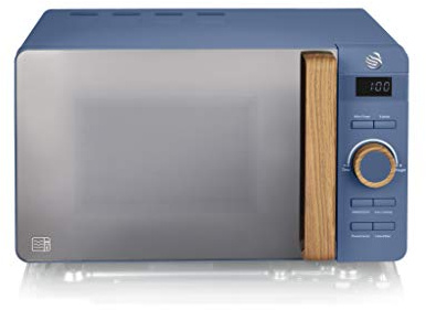 Swan Nordic Micro-ondes à affichage numérique 6 niveaux de puissance, minuteur 30 min, mode décongélation, design moderne avec poignée effet bois Bleu mat 20 l 800 W
