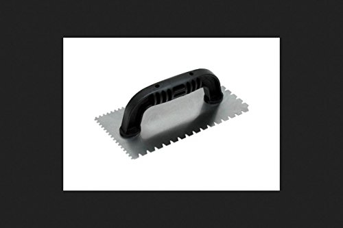 Gezahnte Kelle - U 3x3x3 mm/Flaches V 4,5x6x8 mm - 10 Grad gekürzt - Kunststoffgriff, Stahl, 229x102 mm