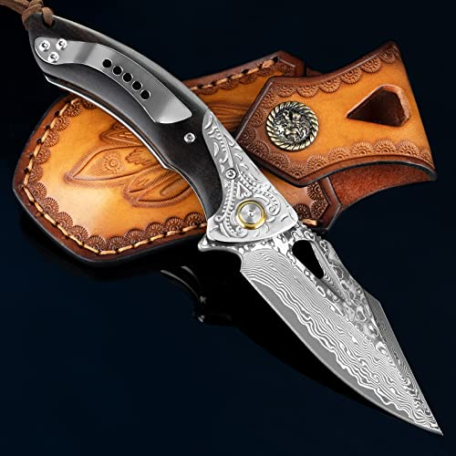 NedFoss GRIFFON Damast Taschenmesser Hochwertig, 9CM Damast Klappmesser aus 67 Lagen VG10 Stahl mit Holzgriff, Einhandmesser mit Lederscheide & Clip, Damastmesser Jagdmesser für Sammlung & Geschenk