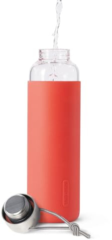 BLACK + BLUM Wasserflasche Glas | Koralle | 600 ml | Edelstahldeckel mit Trageschlaufe | Silikonschutzhülle | Gewinde auf der Innenseite | BPA-frei | 100% auslaufsicher | Trinkflasche Glas | Edelstahldeckel mit Trageschlaufe, Innengewinde, BPA-freies Glas, spülmaschinenfest, auslaufsicher, robuste Schutzhülle