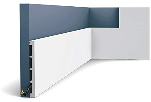 Orac Plinthe SX168 SQUARE Polystyrène extrudé (HDPS) lisse angulaire avec passage de câble prétraité
