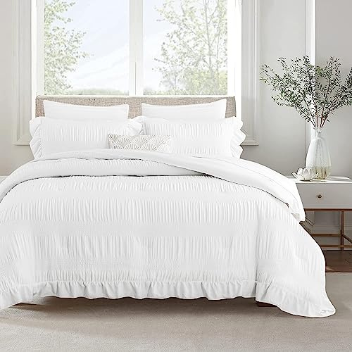 ALEISSEL White Twin Comforter Set, Seersucker Vintage Comforter Soft Bedding Set Twin Size 3 Piece Set, Down Alternative Light Weight Comforter Set (White, Twin 68x90)