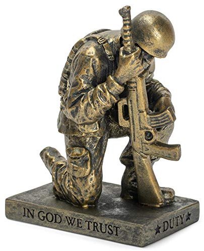 Dicksons militär spirituell figur på knä och bön soldatstaty tro tjänst tjänst