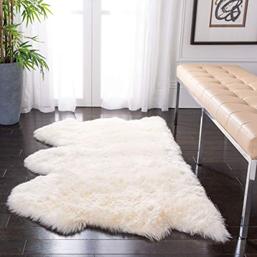 Tapis rectangulaire d'intérieur peau de mouton , collection Fourrure, SHS121, en blanc, 91 X 152 cm pour le salon, la chambre ou tout autre espace intérieur par SAFAVIEH.