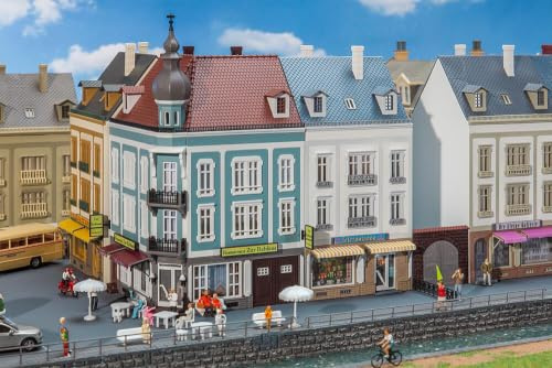 Faller FA 232387 - 2 Stadthäuser Beethovenstraße, Zubehör für die Modelleisenbahn, Modellbau, 18.5 x 7.7 x 27.9 cm