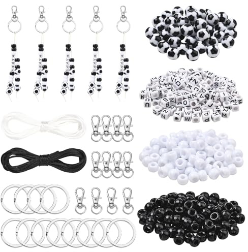 BEEFLYING Fußball SchlüSselanhäNger Bastelset Selber Machen Set, 588 Stück | Perlen TaschenanhäNger Set Keychain Making Kit mit 12 Schlüsselverschlüsse und Schlüsselringe, 312 Würfelbuchstabenperlen
