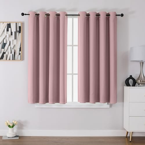 CUCRAF Verdunklungsvorhänge Thermovorhang Kälteschutz 2er Set H137 x B132cm Vorhänge mit Ösen Rosa Vorhang Blickdicht Weich und Langlebig Schallschutz Vorhang für Schlafzimmer Wohnzimmer