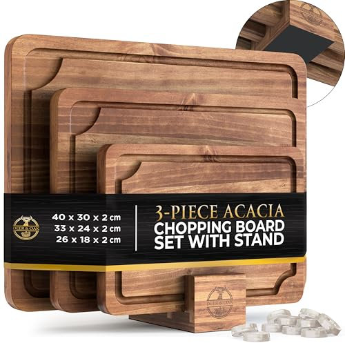 Deer & Oak 3-Piece Acacia Chopping Board Set with Stand, Includes Chopping Board Oil, Pre-Oiled Wooden Chopping Boards for Kitchens, FSC Certified Durable Kitchen Chopping Boards for Meat