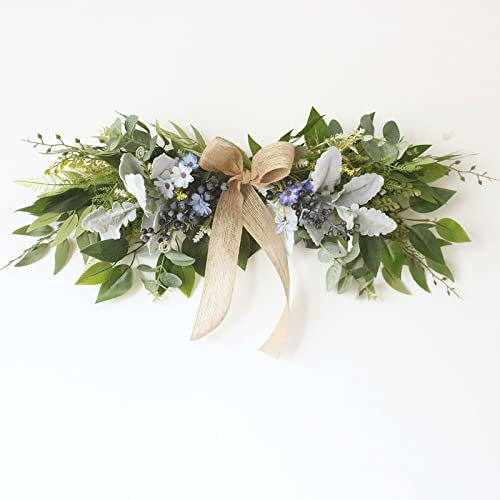 MISNODE Künstliche Gänseblümchen-Girlande, 65 cm, Frühlingssommer, Blumenkranz mit Schleife, Beere und Eukalyptusblättern für Hochzeit, Fußbogen, Stuhl, Hintertürdekoration
