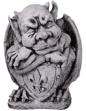 gartendekoparadies.de Steinfigur Gargoyle mit Schild, 33 cm Höhe, 17 kg, Grau, Gartenfigur aus Steinguss frostsicher für Außenbereich