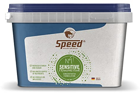 SPEED N° 1 Sensitive, 1,5 kg, concentrato di mangime minerale ridotto con amido e zucchero, appositamente progettato per le esigenze di cavalli sensibili