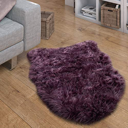 Paco Home Kunstfell Fellteppich Imitat Sitzkissen Herzform Rund Verschiedene Formen Lila, Grösse:55x80 cm Fell-Form