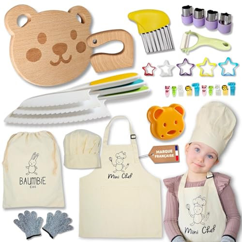 Baumbie Kit Couteau sécurité de Cuisine pour Enfants - 32 Pièces, Dès 3 Ans avec Tablier et Toque - Couteau Montessori pour couper des fruits ou légumes et qui ne coupe pas les doigts