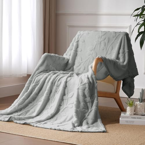 Miyacare Kuscheldecke Flauschig 150x200 cm, Überwurf, Sofadecke, Weiche und Warme Gemütlicher Fleecedecke Für Bett und Couch, Wohn- & Kuscheldecken, Wohndecke (Blätter-Grau, W150 x L200CM)