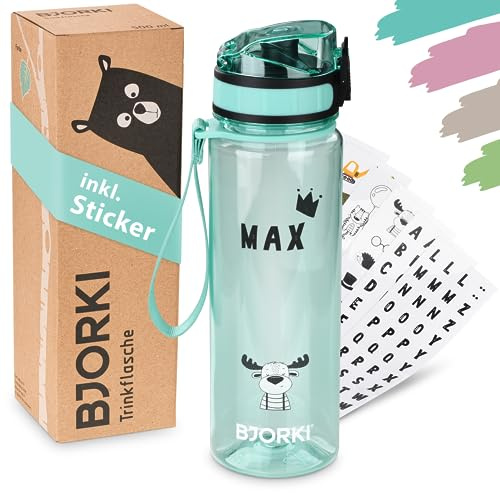 BJORKI Kinder Trinkflasche auslaufsicher 500 ml für Schule & Kindergarten | Blau - Water Bottle Kids ohne Auslaufen. Personalisiert Wasserflasche Kinder mit Namenssticker. Sprudel- & Spülmaschinenfest